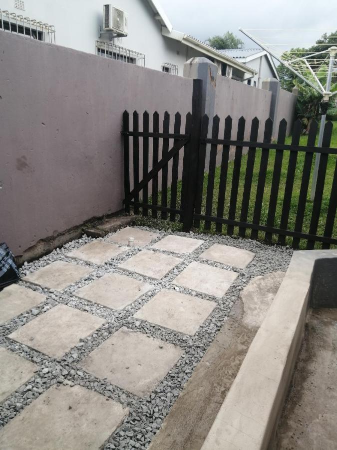 Khaya La Manzi Villa Port Edward Bagian luar foto
